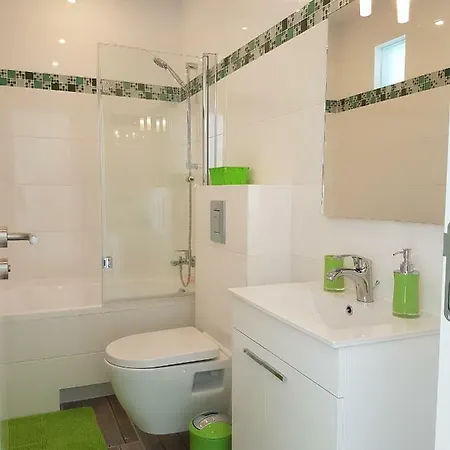 Apartment Aparthouse Haas41 -